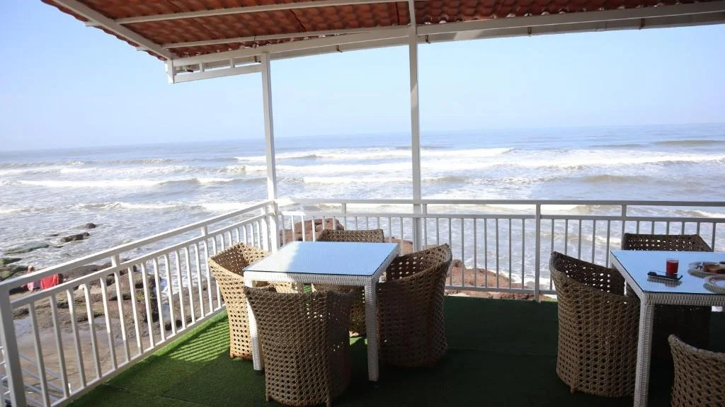Maargit Beach Resort โ photo 8