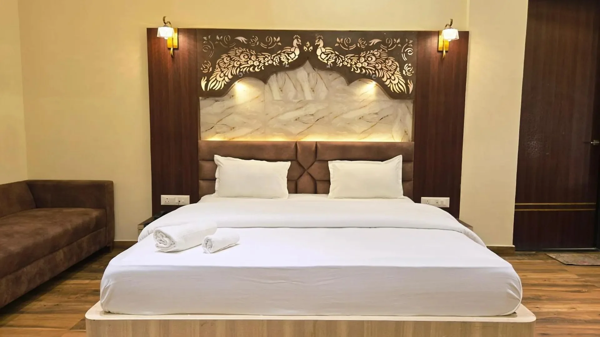 Pink Mahal Hotel & Resort — photo 9